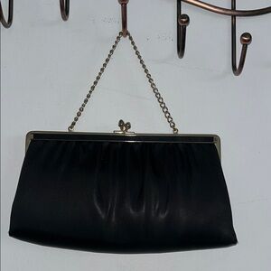 Andre Black purse 👛